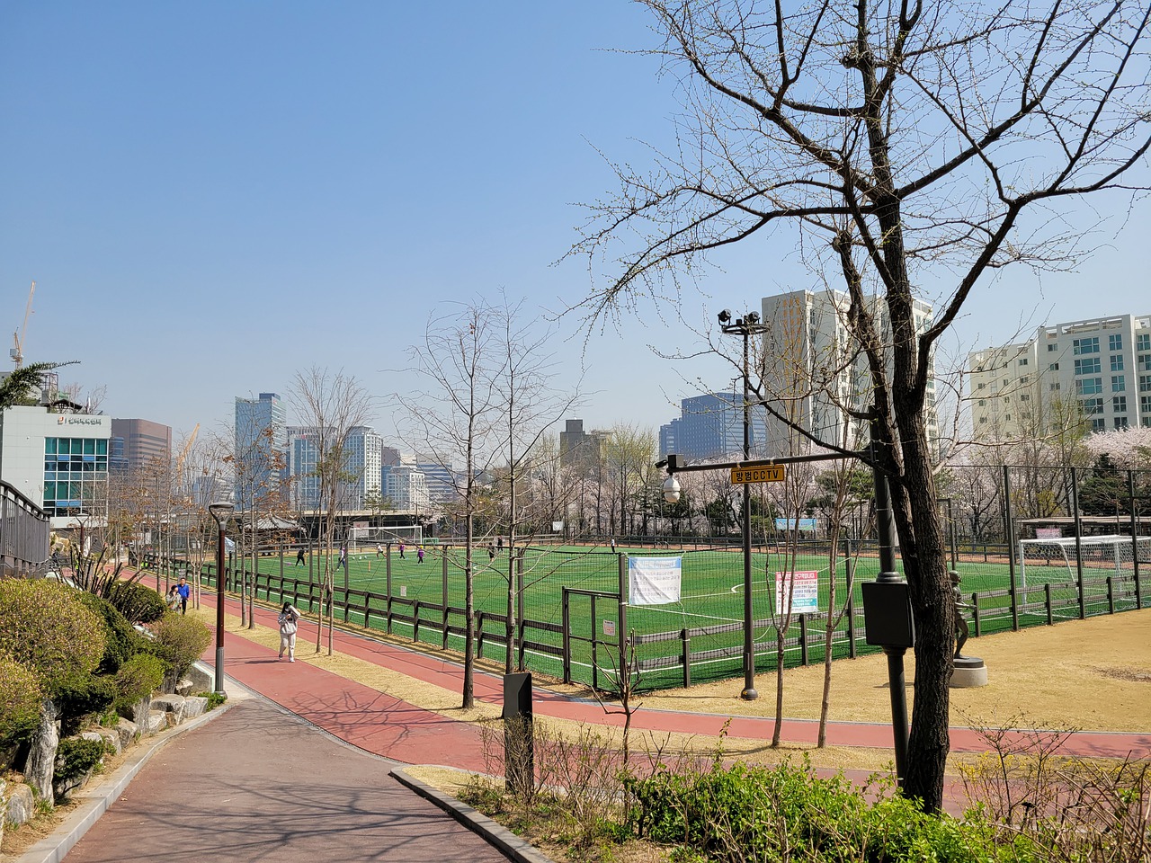 动让假期更 动让假期更